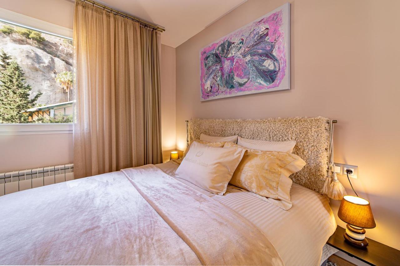 Perla De Malagueta Apartment Малага Екстериор снимка